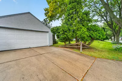 5053 N 126th St, Butler, WI 53007 - Photo 18