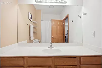 1680  New Port Vista Dr, Port Washington, WI 53024 - Photo 20