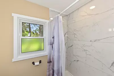 W188N9690  Orchard Dr, Germantown, WI 53022 - Photo 18