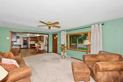 W188N9690  Orchard Dr, Germantown, WI 53022 - Photo 16