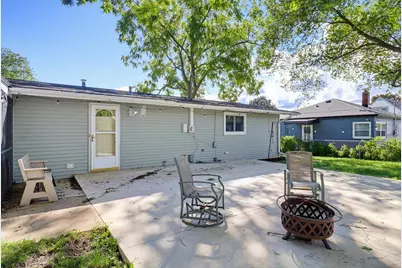 1224  Mackinac Ave, South Milwaukee, WI 53172 - Photo 8