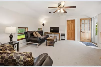 N84W20717  Menomonee Ave, Menomonee Falls, WI 53051 - Photo 38