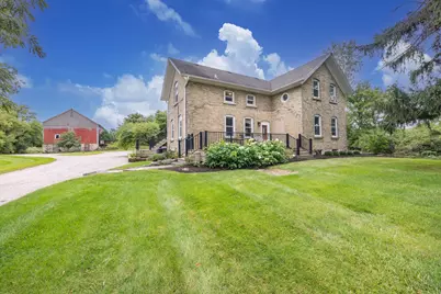 N84W20717  Menomonee Ave, Menomonee Falls, WI 53051 - Photo 2