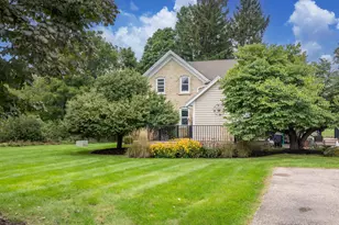 N84W20717 Menomonee Ave, Menomonee Falls, WI 53051 - Photo 10