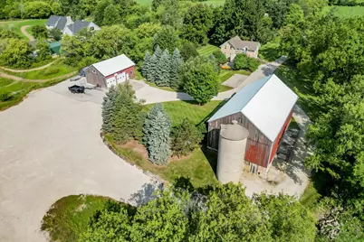 N84W20717  Menomonee Ave, Menomonee Falls, WI 53051 - Photo 20