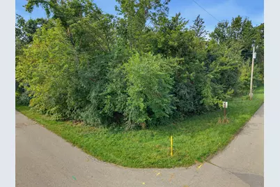 Lt 3600  Woodland Dr #Lt3604, 3610-3613, Geneva, WI 53147 - Photo 16