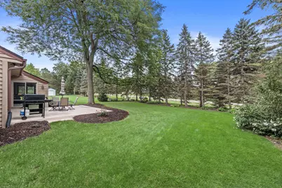 N104W16845  Thornapple Row, Germantown, WI 53022 - Photo 26