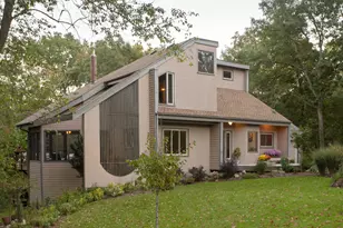 W5363 Innsbruck Rd, Hamilton, WI 54669 - Photo 2