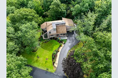 W5363  Innsbruck Rd, Hamilton, WI 54669 - Photo 2