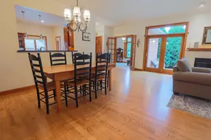 212 Thorngate Ct, Burlington, WI 53105 - Photo 10