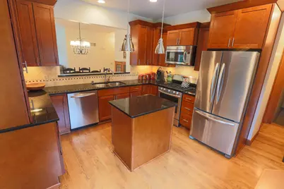 212  Thorngate Ct #8, Burlington, WI 53105 - Photo 6