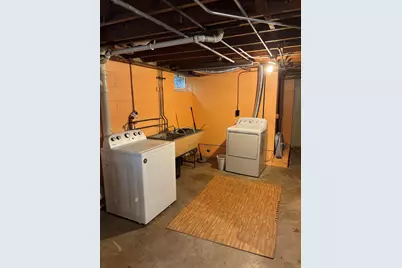 22436  Schroeder Rd, Racine, WI 53139 - Photo 16