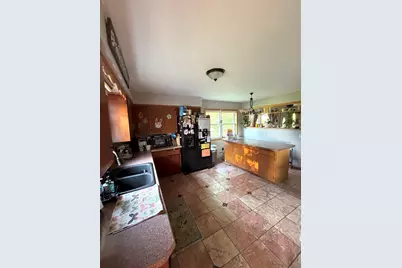 22436  Schroeder Rd, Racine, WI 53139 - Photo 4