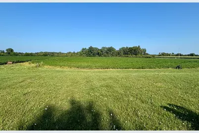 22436  Schroeder Rd, Racine, WI 53139 - Photo 24