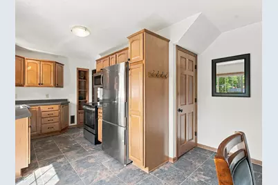 527  Schwartz St, Plymouth, WI 53073 - Photo 12