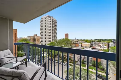 1660 N Prospect Ave #704, Milwaukee, WI 53202 - Photo 18
