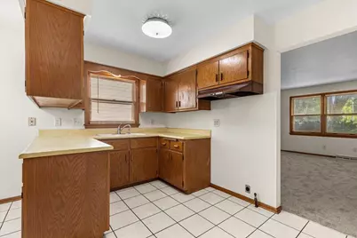 10773 W Appleton Ave #10775, Milwaukee, WI 53225 - Photo 8