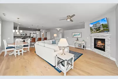 1030  Crane Ct #40-16, Geneva, WI 53147 - Photo 14