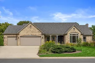 N74W16142 Stonewood Dr, Menomonee Falls, WI 53051 - Photo 1