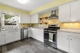 4441 N Wildwood Ave, Shorewood, WI 53211 - Photo 10
