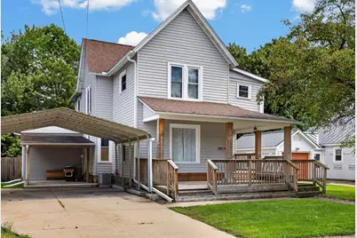621 N Chester St, Sparta, WI 54656 - Photo 1