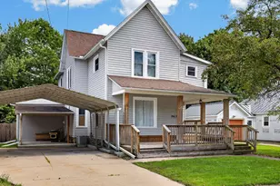 621 N Chester St, Sparta, WI 54656 - Photo 1