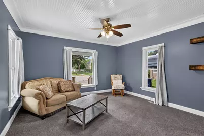 621 N Chester St, Sparta, WI 54656 - Photo 6