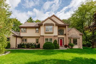 9414 N Pearlette Ln, Brown Deer, WI 53223 - Photo 6