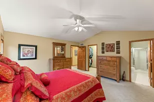 506 E Rossman St, Hartford, WI 53027 - Photo 16