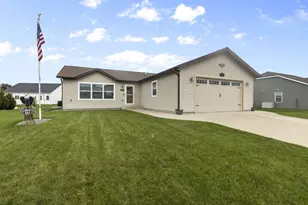 1115 Tamarack St, Delavan, WI 53115 - Photo 1