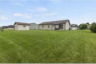 1115  Tamarack St, Delavan, WI 53115 - Photo 20