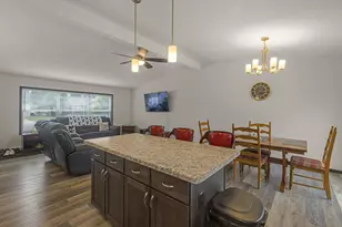 1115 Tamarack St, Delavan, WI 53115 - Photo 4