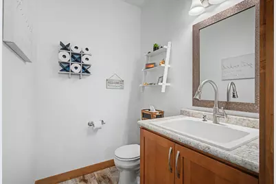 W3816  Highland Dr, Greenfield, WI 54601 - Photo 32