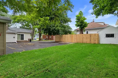 6411  Sheridan Rd, Kenosha, WI 53143 - Photo 24
