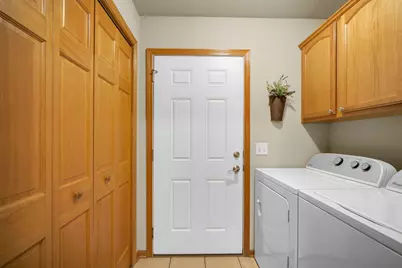 103  Concord Pl, Watertown, WI 53094 - Photo 4