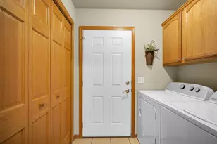 103 Concord Pl, Watertown, WI 53094 - Photo 4
