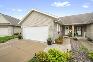 103 Concord Pl, Watertown, WI 53094 - Photo 1