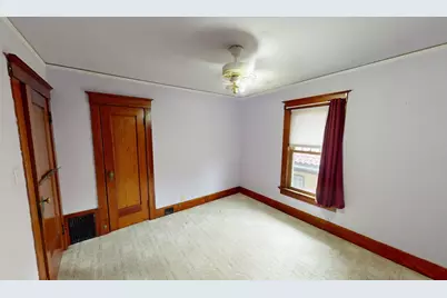 914  St Clair St, Manitowoc, WI 54220 - Photo 22