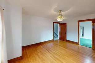 914 St Clair St, Manitowoc, WI 54220 - Photo 20
