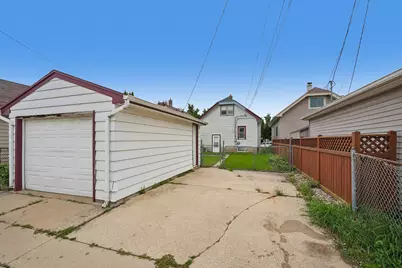 2113 S 59th St, Milwaukee, WI 53219 - Photo 30