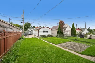 2113 S 59th St, Milwaukee, WI 53219 - Photo 34