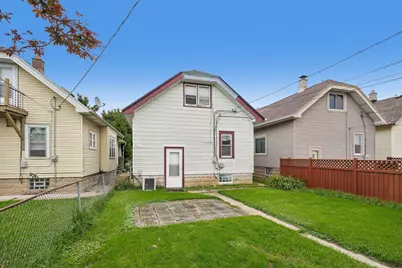 2113 S 59th St, Milwaukee, WI 53219 - Photo 32