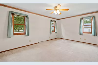335 N Main St, Cedar Grove, WI 53013 - Photo 12