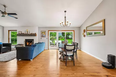 1917  Rustic Way, Waukesha, WI 53186 - Photo 10