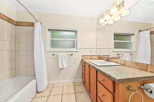 2417 N 117th St, Wauwatosa, WI 53226 - Photo 22