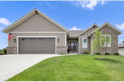 S54W25469  Pebble Brook Ct, Waukesha, WI 53189 - Photo 34