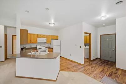 2170  Seminole St, Grafton, WI 53024 - Photo 6