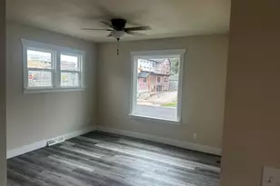 1423 Mehrtens Ave, Sheboygan, WI 53081 - Photo 2