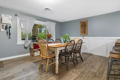 915  Bayview Ave, Twin Lakes, WI 53181 - Photo 8