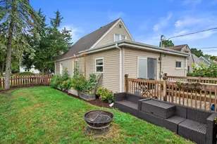 153 W Roberta Ave, Waukesha, WI 53186 - Photo 24